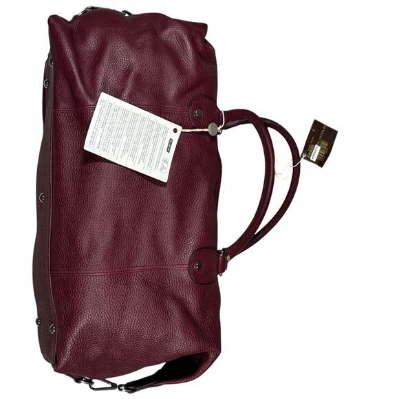 DOUCALS BURGUNDY LEATHER WEEKEND DUFFEL BAG NEVER USED - Picture 4 of 10